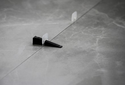 Система выравнивания плитки СВП Зажим 1,4 мм TLS-Profi 100 шт