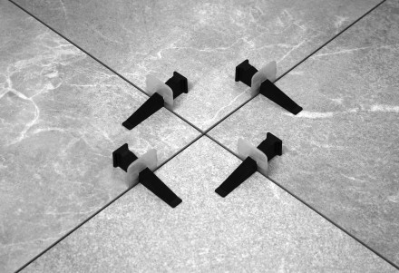 Система выравнивания плитки СВП Зажим 1,4 мм TLS-Profi 100 шт