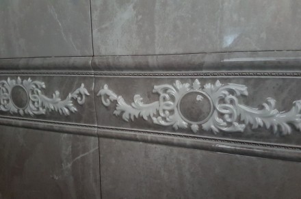 Бордюр Listelo Oka Blade Gris 10x25 - Navarti